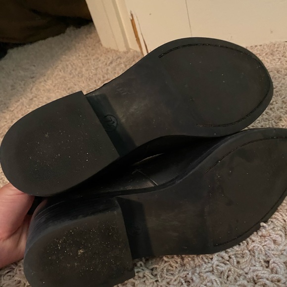 Booties - Picture 5 of 5